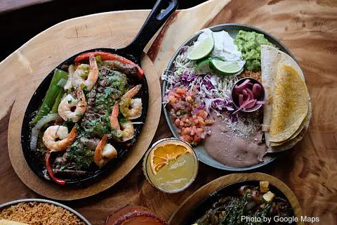 Jorge's Mexican Restaurant & Bar - Photo 3 of 4 | NateEatsHawaii restaurant gallery and food photos from Oahu, Hawaii