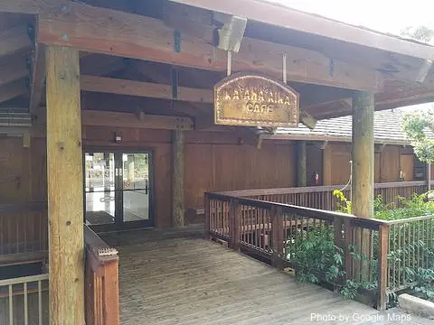 Kaʻahaʻaina Café - Photo 2 of 4 | NateEatsHawaii restaurant gallery and food photos from Oahu, Hawaii