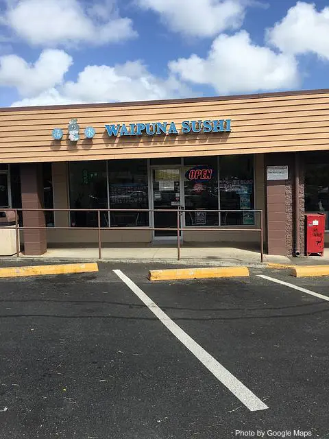 Kailua-Waipuna Sushi - Photo 2 of 4 | NateEatsHawaii restaurant gallery and food photos from Oahu, Hawaii