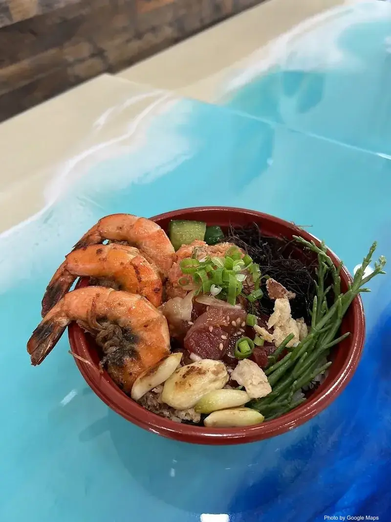 Kai Poke Waikiki - Photo 2 of 6 | NateEatsHawaii restaurant gallery and food photos from Oahu, Hawaii