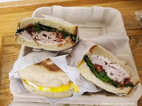 Kalapawai Market - Photo 3 of 4 | NateEatsHawaii restaurant gallery and food photos from Oahu, Hawaii