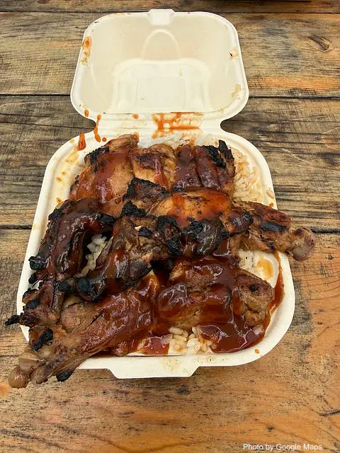 Kalena’s Hut - Photo 3 of 4 | NateEatsHawaii restaurant gallery and food photos from Oahu, Hawaii