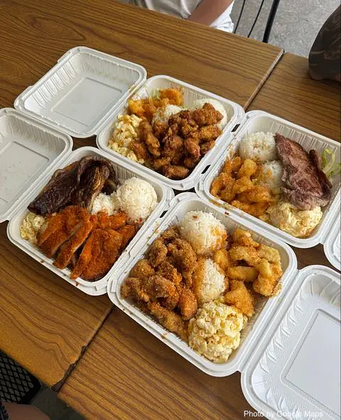 K and K Bar B-Que Inn - Photo 3 of 4 | NateEatsHawaii restaurant gallery and food photos from Oahu, Hawaii