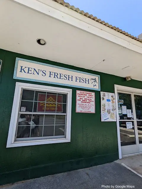 Ken's Fresh Fish - Photo 2 of 4 | NateEatsHawaii restaurant gallery and food photos from Oahu, Hawaii
