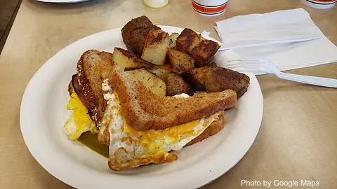 Koa Pancake House - Photo 3 of 4 | NateEatsHawaii restaurant gallery and food photos from Oahu, Hawaii