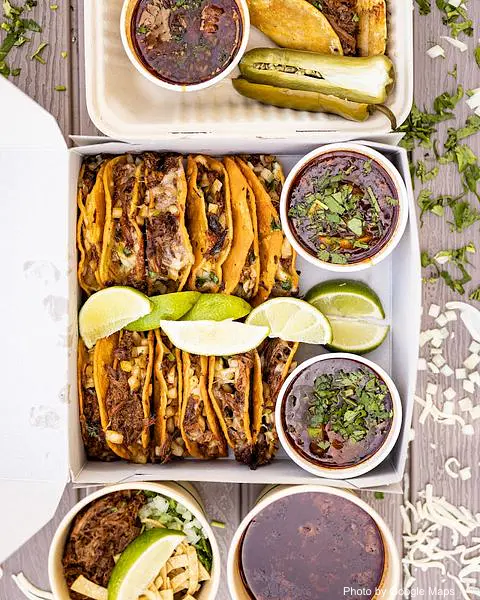 La Birria - Photo 2 of 4 | NateEatsHawaii restaurant gallery and food photos from Oahu, Hawaii