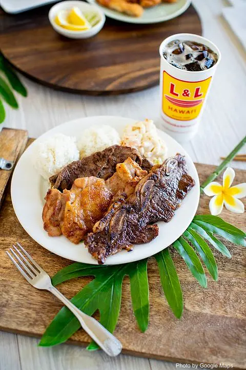 L&L Hawaiian Barbecue - Photo 3 of 4 | NateEatsHawaii restaurant gallery and food photos from Oahu, Hawaii