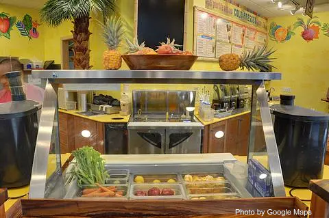 Lanikai Juice, Kailua - Photo 2 of 4 | NateEatsHawaii restaurant gallery and food photos from Oahu, Hawaii