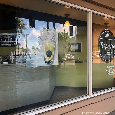 Loco Moco Drive Inn - Photo 2 of 4 | NateEatsHawaii restaurant gallery and food photos from Oahu, Hawaii