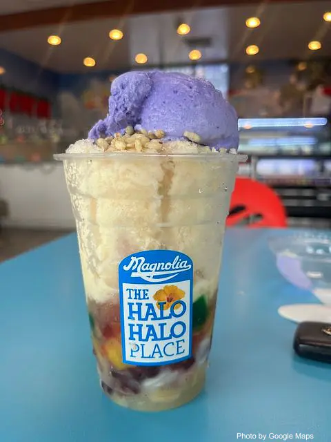 Magnolia Ice Cream & Treats Kapalama - Photo 3 of 4 | NateEatsHawaii restaurant gallery and food photos from Oahu, Hawaii