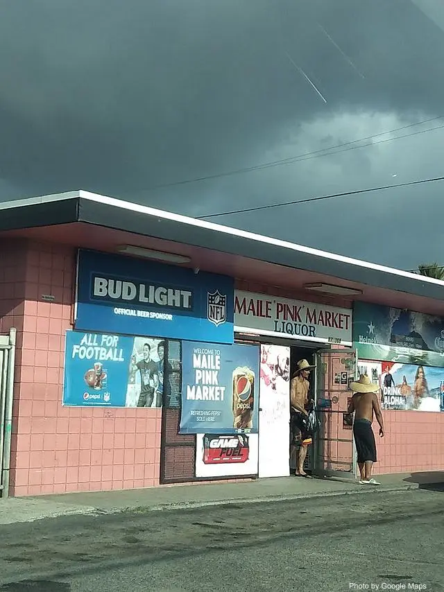 Maile 'Pink' Market
