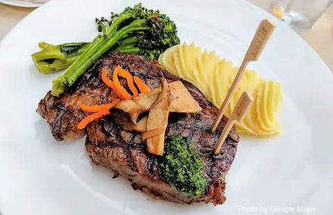 Makahiki - Photo 3 of 4 | NateEatsHawaii restaurant gallery and food photos from Oahu, Hawaii