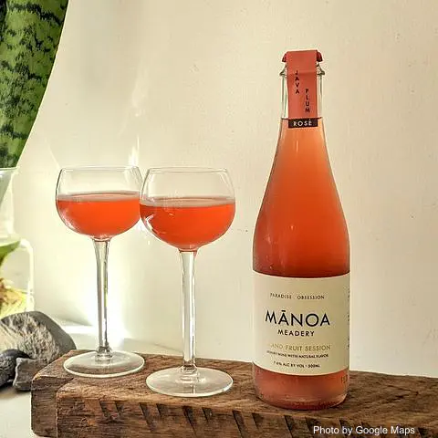 MĀNOA HONEY & MEAD - Photo 2 of 2 | NateEatsHawaii restaurant gallery and food photos from Oahu, Hawaii