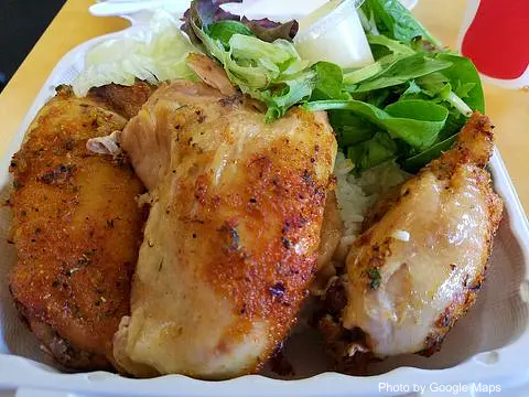 Max & Lucy's - Photo 3 of 4 | NateEatsHawaii restaurant gallery and food photos from Oahu, Hawaii