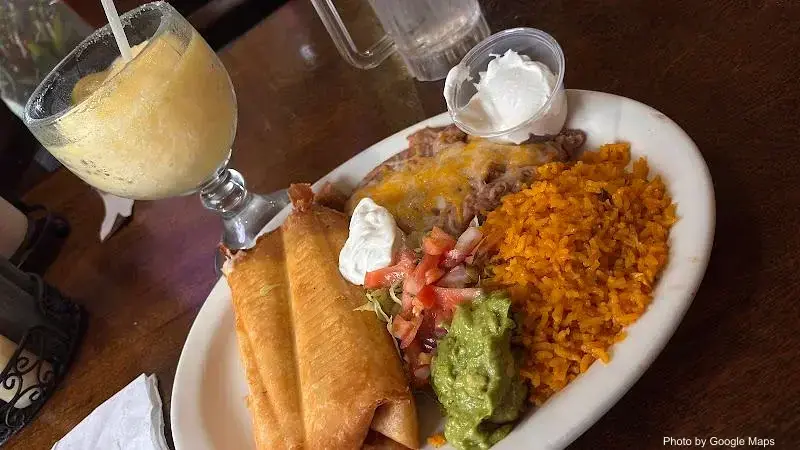 Mexico Restaurant - Photo 3 of 6 | NateEatsHawaii restaurant gallery and food photos from Oahu, Hawaii