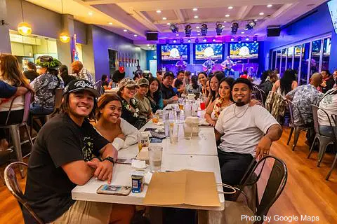 Moani Island Bistro and Bar - Photo 2 of 4 | NateEatsHawaii restaurant gallery and food photos from Oahu, Hawaii