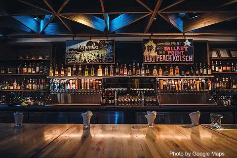 Moku Kitchen - Photo 2 of 4 | NateEatsHawaii restaurant gallery and food photos from Oahu, Hawaii