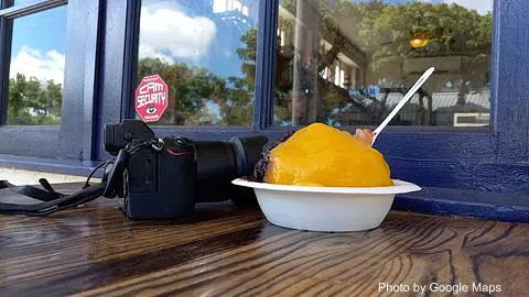 Monsarrat Shave Ice Natural Organic Fruit - Photo 3 of 4 | NateEatsHawaii restaurant gallery and food photos from Oahu, Hawaii