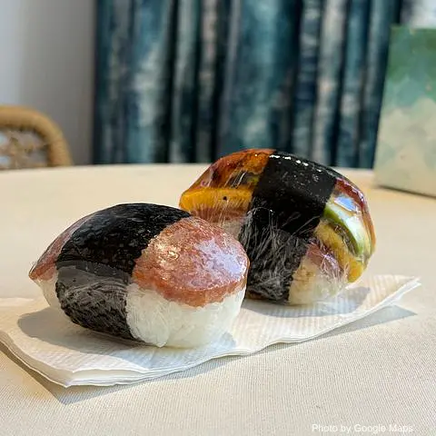 Musubi & Bento IYASUME Waikiki Seaside - Photo 3 of 4 | NateEatsHawaii restaurant gallery and food photos from Oahu, Hawaii