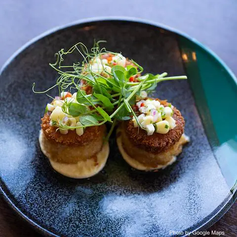 MW Restaurant - Photo 3 of 4 | NateEatsHawaii restaurant gallery and food photos from Oahu, Hawaii