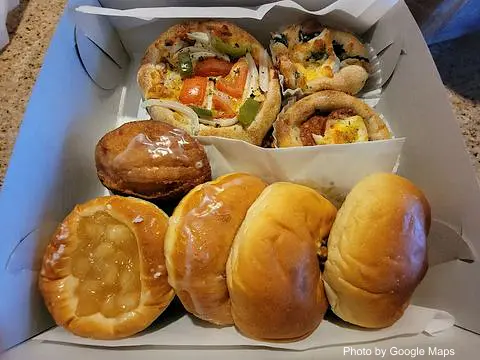 Nene Goose Bakery - Photo 3 of 4 | NateEatsHawaii restaurant gallery and food photos from Oahu, Hawaii
