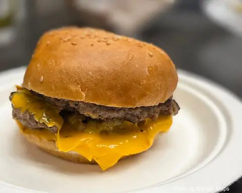 New Queen Barbeque - Photo 3 of 4 | NateEatsHawaii restaurant gallery and food photos from Oahu, Hawaii