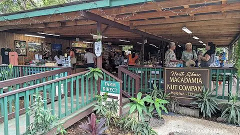 North Shore Macadamia Nut Company - Photo 2 of 4 | NateEatsHawaii restaurant gallery and food photos from Oahu, Hawaii