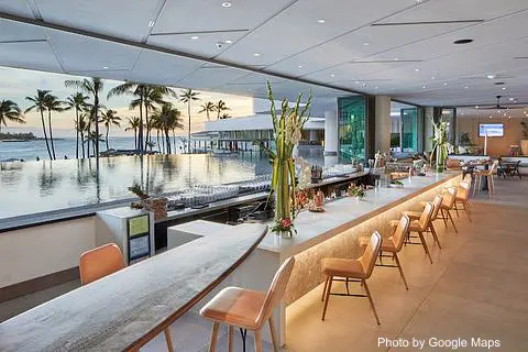Off The Lip - Photo 2 of 4 | NateEatsHawaii restaurant gallery and food photos from Oahu, Hawaii