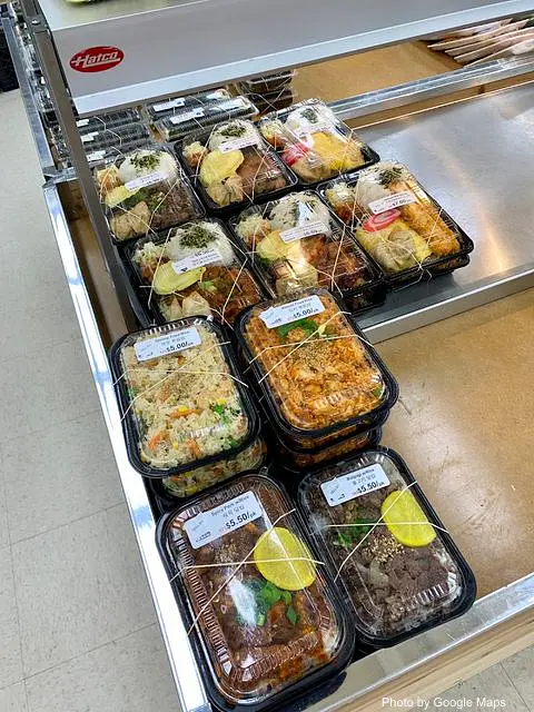 Palama Supermarket - Photo 3 of 4 | NateEatsHawaii restaurant gallery and food photos from Oahu, Hawaii