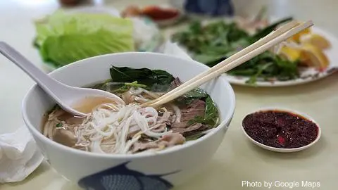 Phở Five-O - Photo 3 of 4 | NateEatsHawaii restaurant gallery and food photos from Oahu, Hawaii