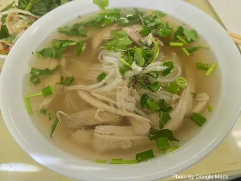 Phở Huong Lan - Photo 2 of 2 | NateEatsHawaii restaurant gallery and food photos from Oahu, Hawaii