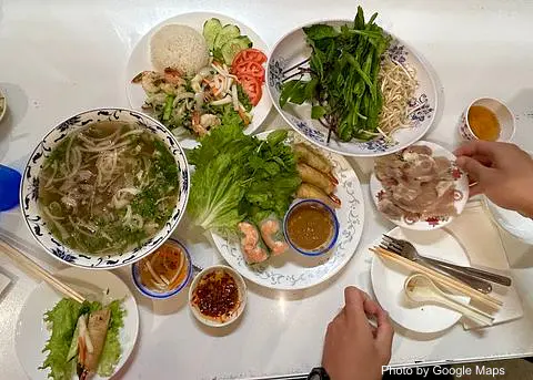 Pho Nina - Photo 3 of 4 | NateEatsHawaii restaurant gallery and food photos from Oahu, Hawaii