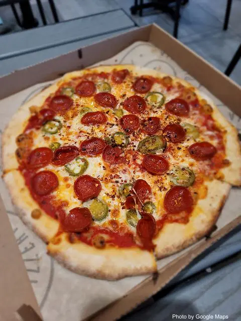 Pieology Pizza Kaneohe - Photo 3 of 4 | NateEatsHawaii restaurant gallery and food photos from Oahu, Hawaii