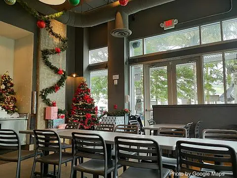 Pieology Pizzeria - Photo 2 of 4 | NateEatsHawaii restaurant gallery and food photos from Oahu, Hawaii