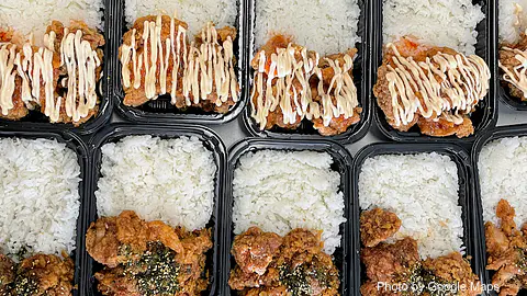 Queen Street Cafe & Grill - Photo 3 of 4 | NateEatsHawaii restaurant gallery and food photos from Oahu, Hawaii