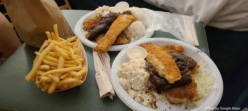 Rainbow Drive-In - Photo 2 of 6 | NateEatsHawaii restaurant gallery and food photos from Oahu, Hawaii