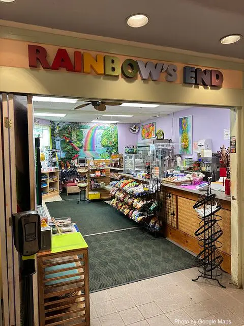 Rainbow’s End Snack Shop - Photo 2 of 4 | NateEatsHawaii restaurant gallery and food photos from Oahu, Hawaii