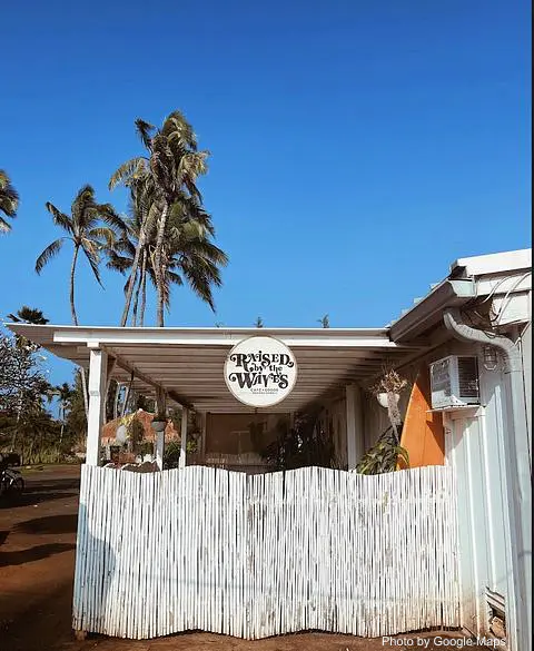 Raised By The Waves - Photo 2 of 4 | NateEatsHawaii restaurant gallery and food photos from Oahu, Hawaii