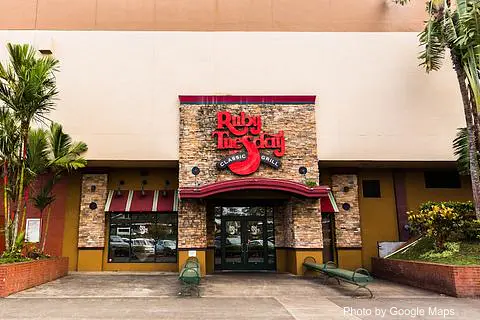 Ruby Tuesday Windward Mall - Photo 2 of 4 | NateEatsHawaii restaurant gallery and food photos from Oahu, Hawaii