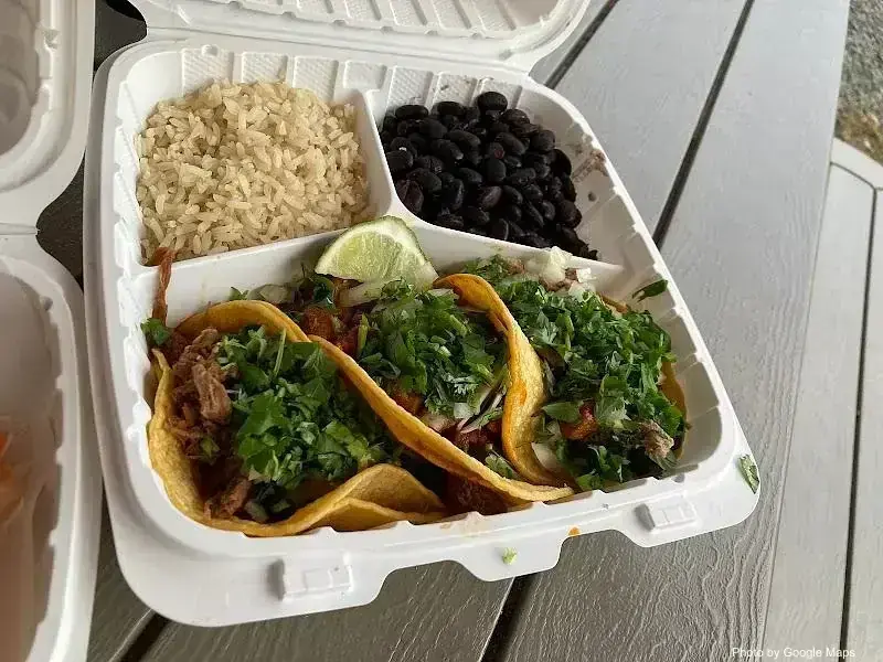 Sabrozon Mexican Food Truck - Photo 3 of 6 | NateEatsHawaii restaurant gallery and food photos from Oahu, Hawaii