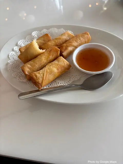 Saeng's Thai Cuisine - Photo 3 of 4 | NateEatsHawaii restaurant gallery and food photos from Oahu, Hawaii