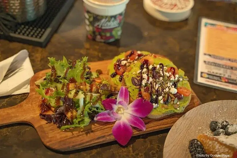 Secret Spot Honolulu - Photo 2 of 6 | NateEatsHawaii restaurant gallery and food photos from Oahu, Hawaii