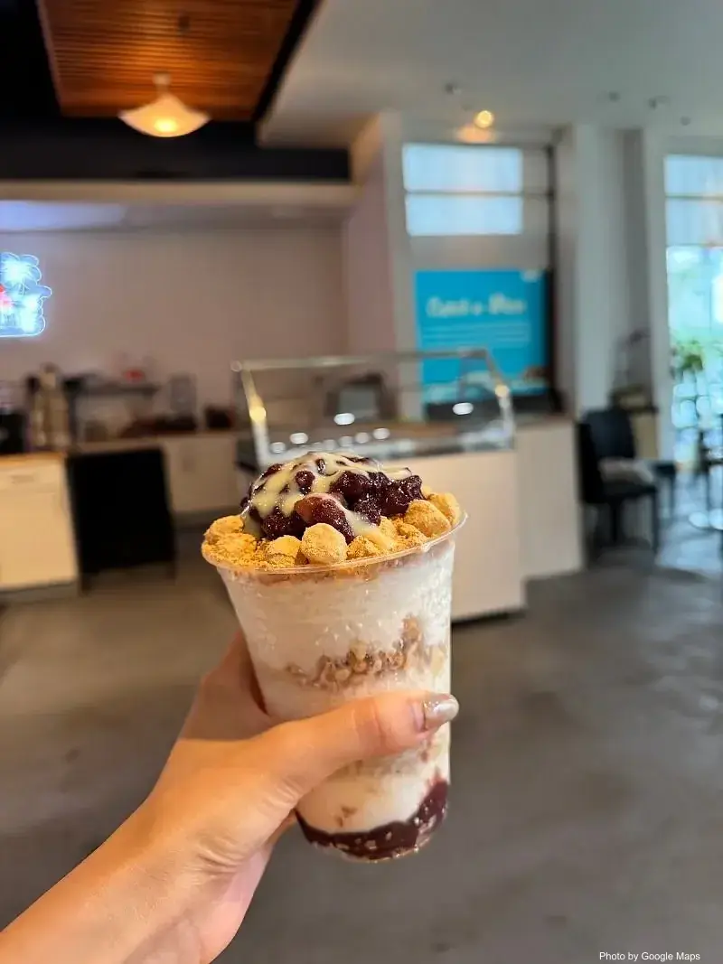 SnowBing - Photo 3 of 6 | NateEatsHawaii restaurant gallery and food photos from Oahu, Hawaii