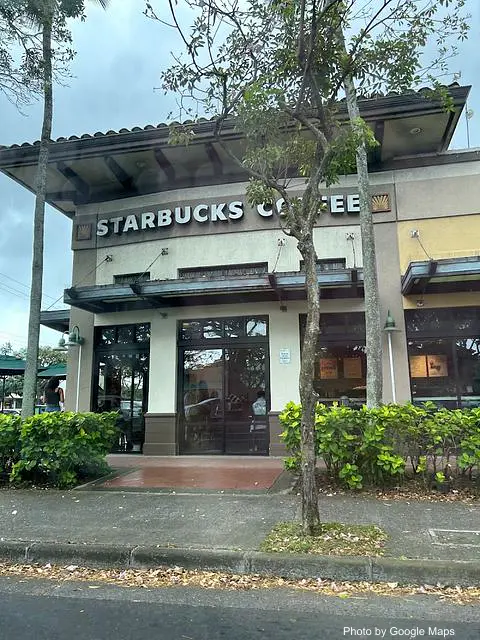 Starbucks Coffee Company - Photo 2 of 4 | NateEatsHawaii restaurant gallery and food photos from Oahu, Hawaii