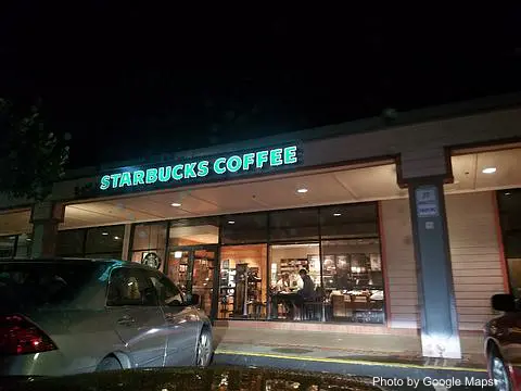 Starbucks Coffee Company - Photo 2 of 4 | NateEatsHawaii restaurant gallery and food photos from Oahu, Hawaii