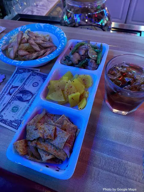 Star Lounge - Photo 3 of 4 | NateEatsHawaii restaurant gallery and food photos from Oahu, Hawaii