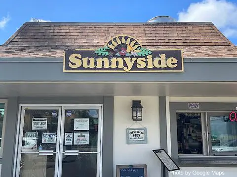 Sunnyside - Photo 2 of 4 | NateEatsHawaii restaurant gallery and food photos from Oahu, Hawaii