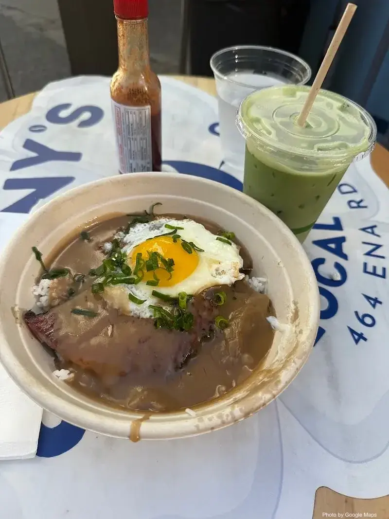 Sunny's Local Grind - Photo 3 of 6 | NateEatsHawaii restaurant gallery and food photos from Oahu, Hawaii