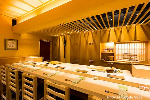 Sushi Ginza Onodera - Photo 2 of 4 | NateEatsHawaii restaurant gallery and food photos from Oahu, Hawaii