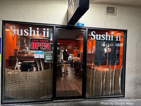 Sushi ii - Photo 2 of 4 | NateEatsHawaii restaurant gallery and food photos from Oahu, Hawaii